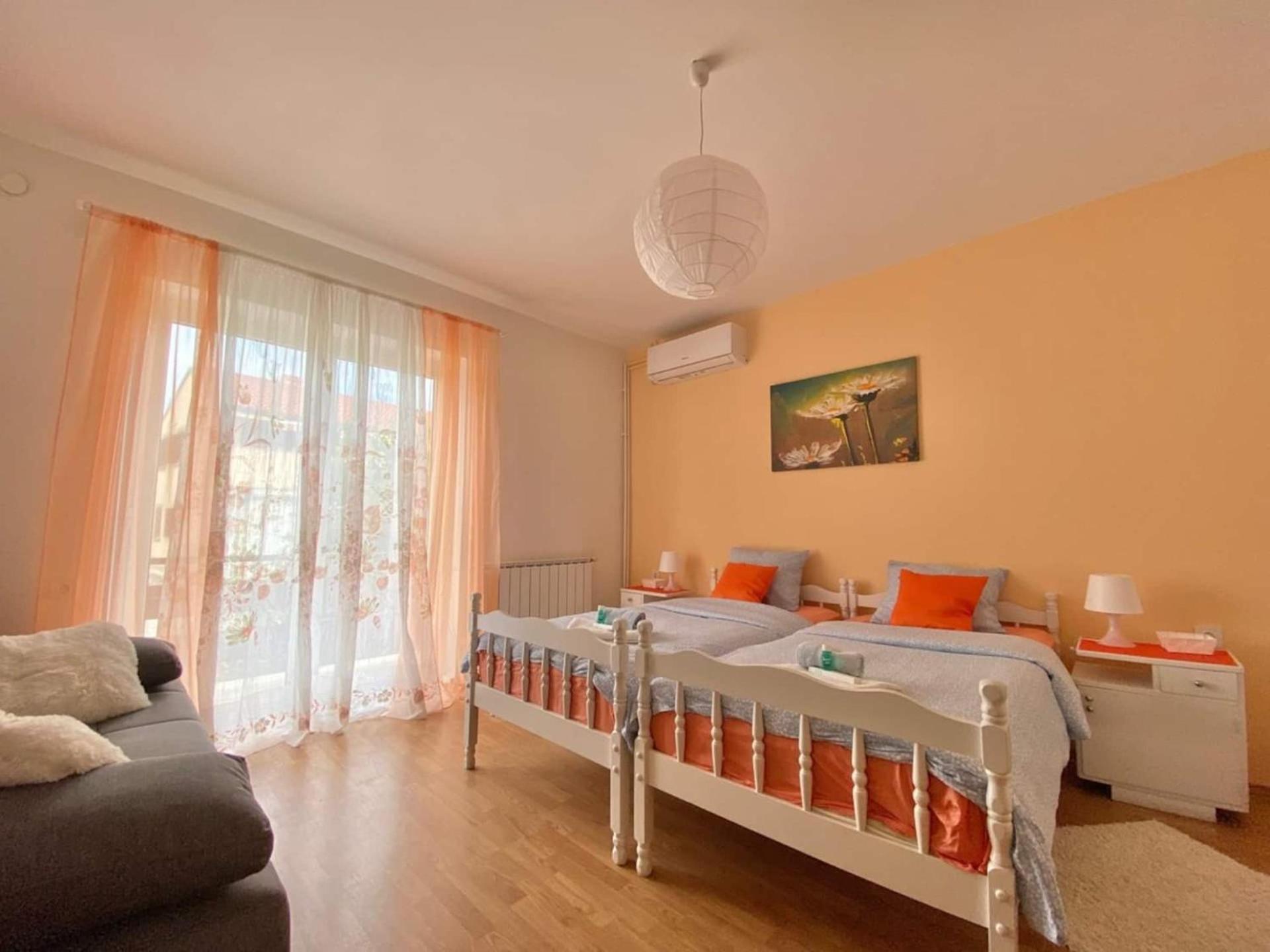 Apartments Xenia Krk Krk Town Luaran gambar